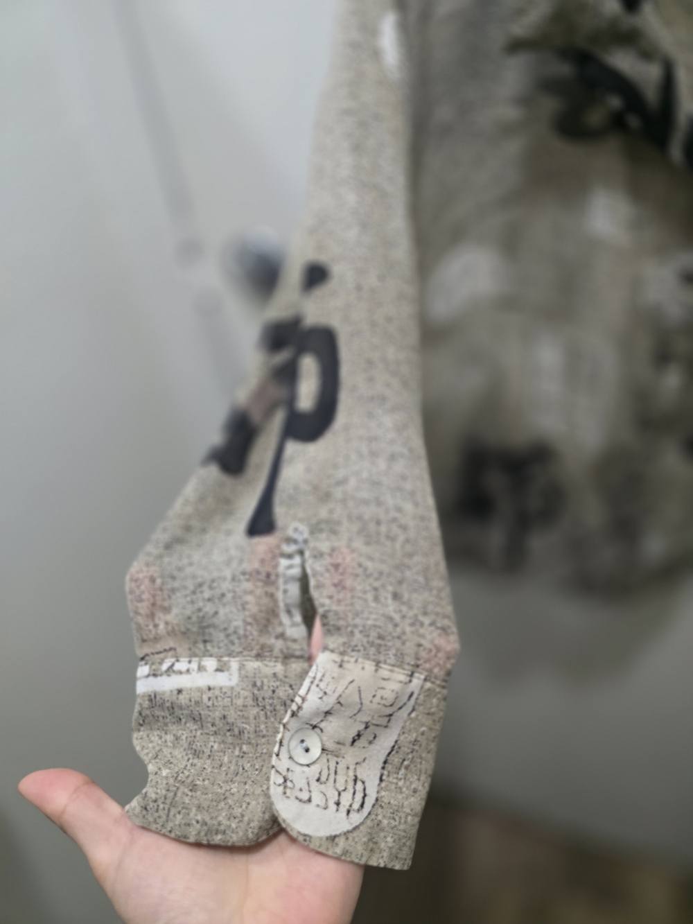 ​Chico's Design 100% Silk Asian-Inspired Buddha Blouse - Forearm Length Sleeves - Picture 4 of 9